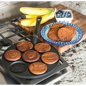 Nordic Ware Zoo Friends Pancake Pan